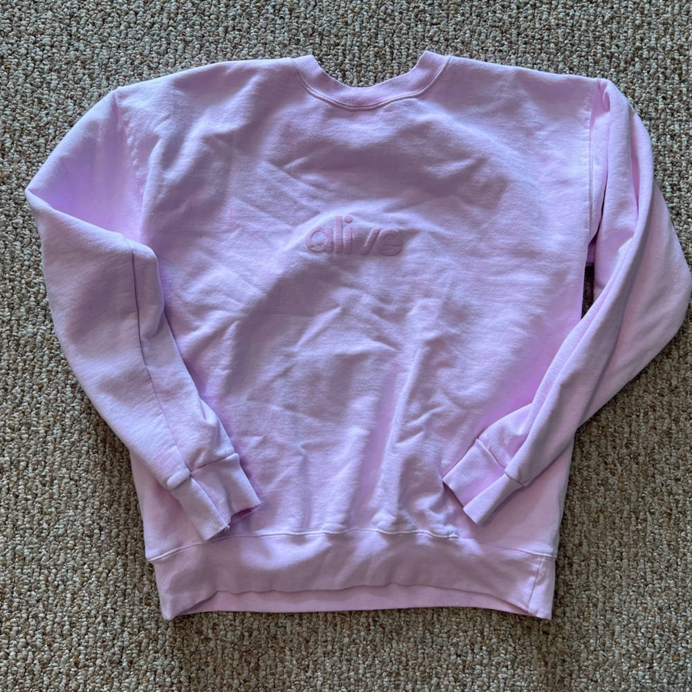 NWOT Alive Light Pink Oversized Pull Over Sweater